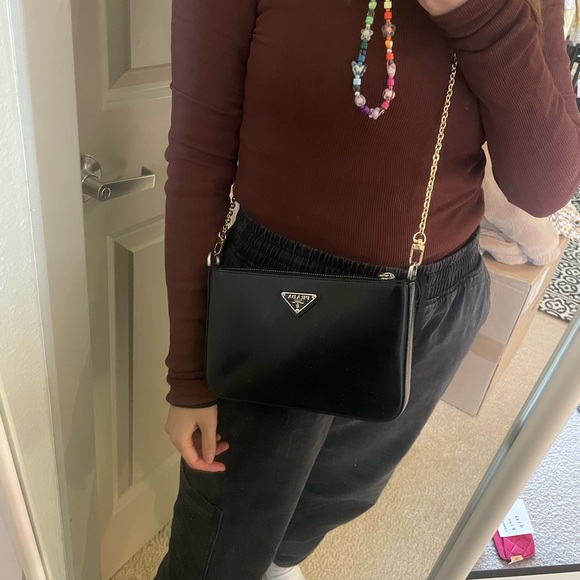 Brand New! AUTHENTIC Prada Brushed Calfskin Re-edition Crossbody with coin pouch - Picture 6 of 13